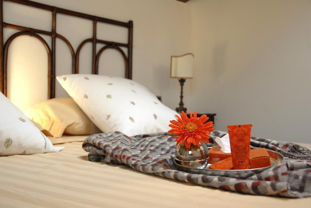 Alveluu Ristorante E Suites Tremezzo Bilik gambar