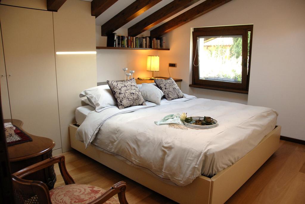 Alveluu Ristorante E Suites Tremezzo Bilik gambar