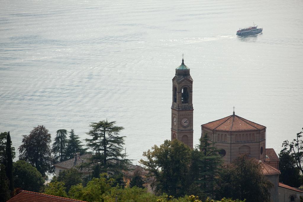 Alveluu Ristorante E Suites Tremezzo Bilik gambar